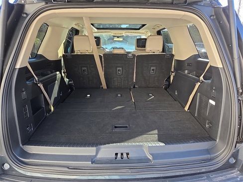 Used 2022 Ford Expedition Limited image 27