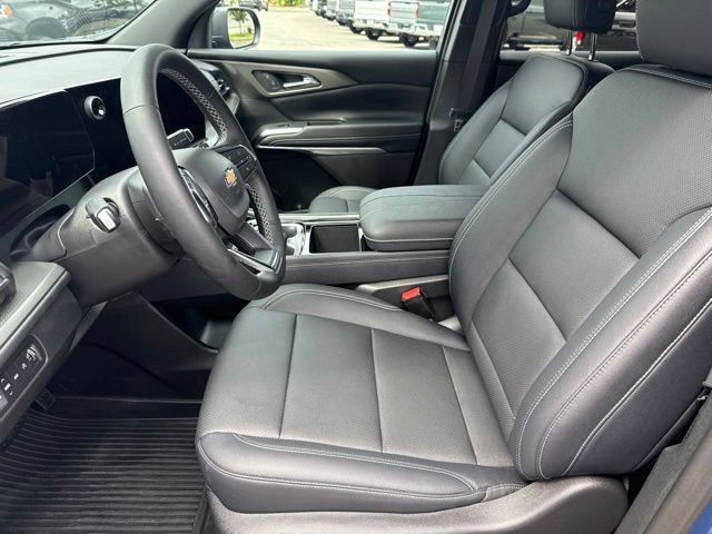 Used 2026 Chevrolet Traverse LT w/ Driver Confidence Package AWD/4WD image 21