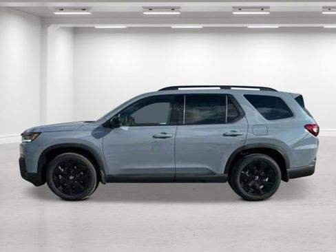 New 2026 Honda Pilot Black Edition image 6