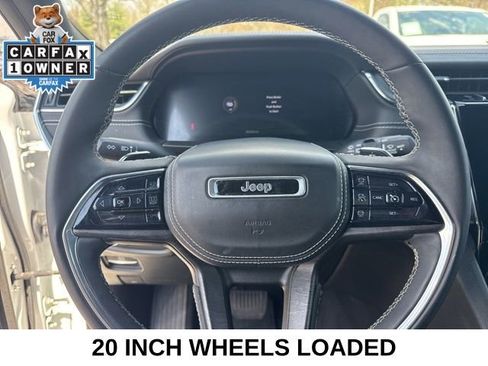 Used 2022 Jeep Grand Cherokee Overland image 7