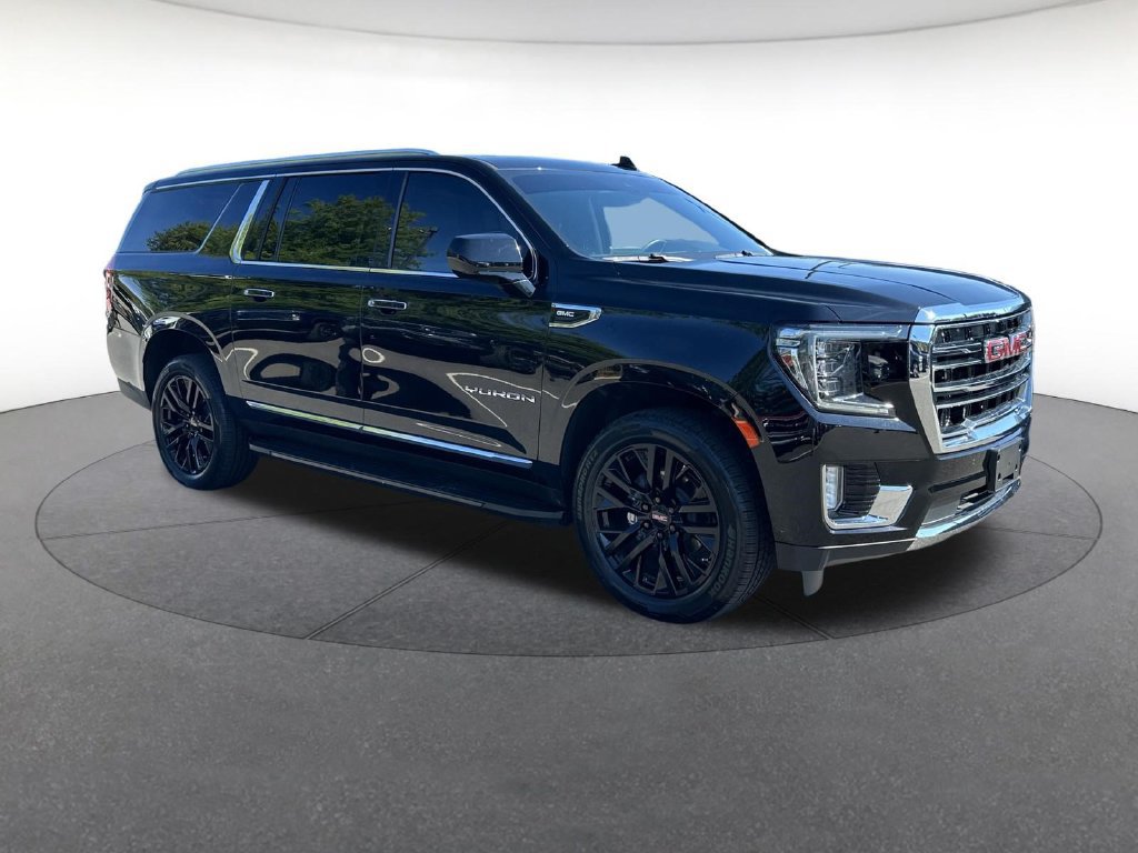 Used 2023 GMC Yukon XL SLT AWD/4WD image 8