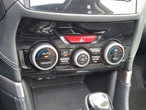 Used 2019 Subaru Forester Limited w/ Popular Package #3 image 16