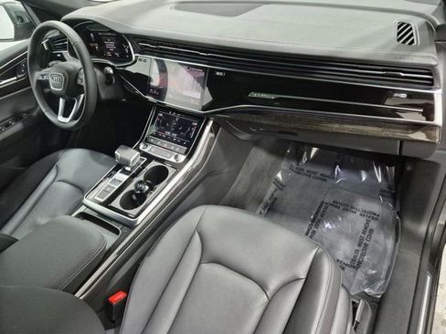Certified 2025 Audi Q8 Premium w/ Convenience Package AWD/4WD image 20