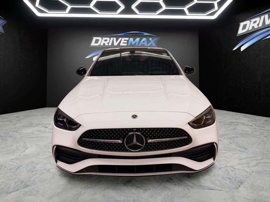 Used 2022 Mercedes-Benz C 300 Sedan image 2