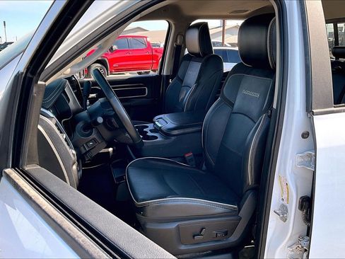 Used 2024 RAM 2500 Laramie image 25