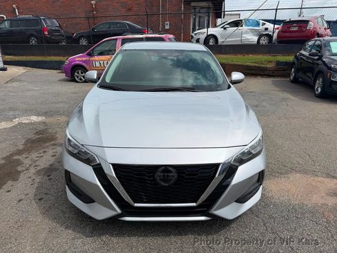 Used 2020 Nissan Sentra SV FWD image 2