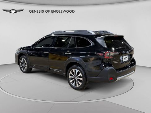 Used 2024 Subaru Outback Touring XT AWD/4WD image 12