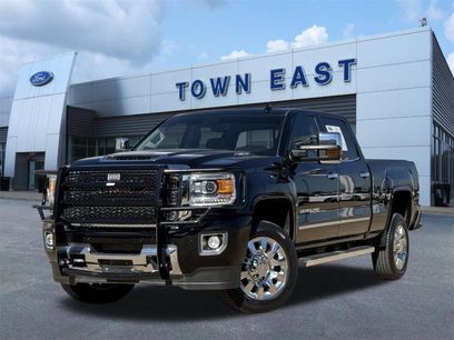 Used 2019 GMC Sierra 2500 Denali w/ Duramax Plus Package