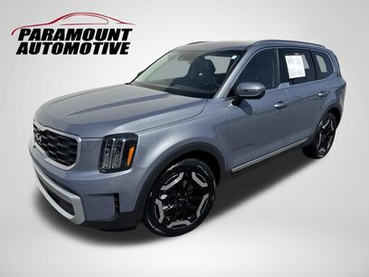 Used 2025 Kia Telluride S