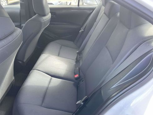 Used 2025 Toyota Corolla LE FWD image 17