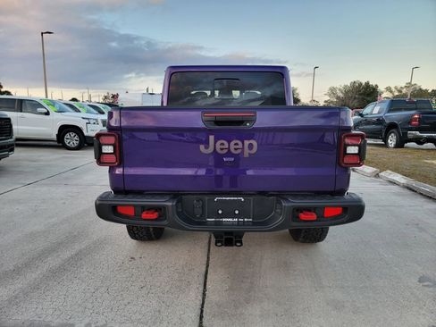 New 2026 Jeep Gladiator Rubicon w/ Steel Power Dome Hood Package image 4