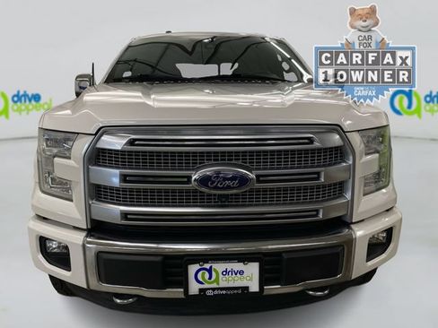 Used 2015 Ford F150 Platinum w/ Equipment Group 701A Luxury AWD/4WD image 16
