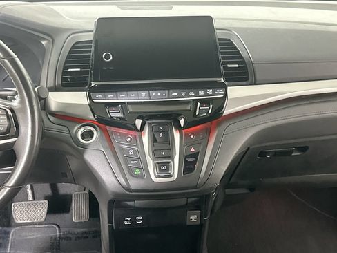 Used 2025 Honda Odyssey Sport-L image 19