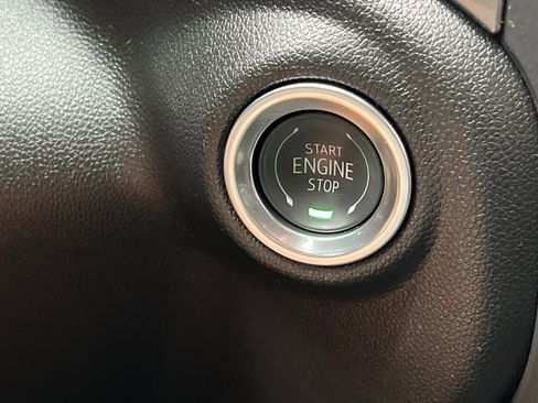 Used 2024 Chevrolet Silverado 1500 Custom image 18