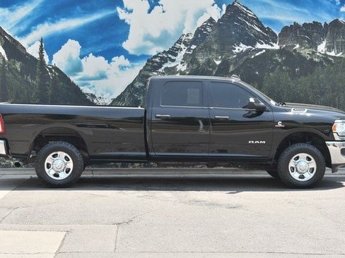 Used 2022 RAM 3500 Tradesman AWD/4WD image 2