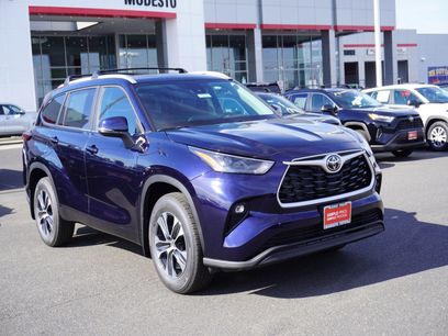 New 2026 Toyota Highlander XLE