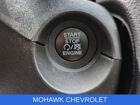 Used 2020 Jeep Compass Latitude AWD/4WD image 18
