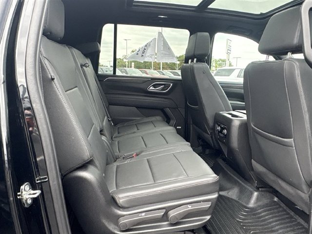 Certified 2024 Chevrolet Suburban Z71 AWD/4WD image 28
