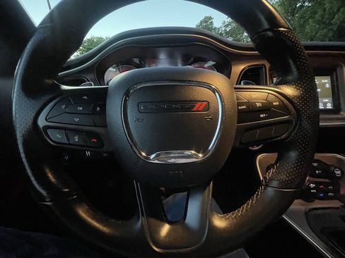 Used 2022 Dodge Challenger GT AWD/4WD image 13