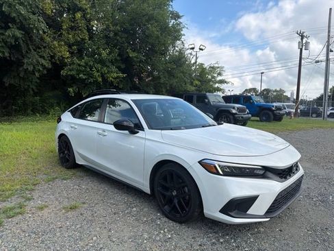 Used 2022 Honda Civic Sport image 3