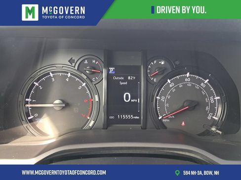 Used 2020 Toyota 4Runner SR5 Premium w/ Moonroof Package AWD/4WD image 29