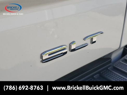 New 2025 GMC Sierra 1500 SLT w/ SLT Convenience Package image 7