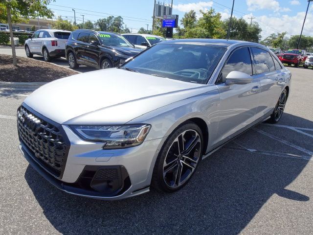 Used 2025 Audi A8 L 3.0T AWD/4WD image 8