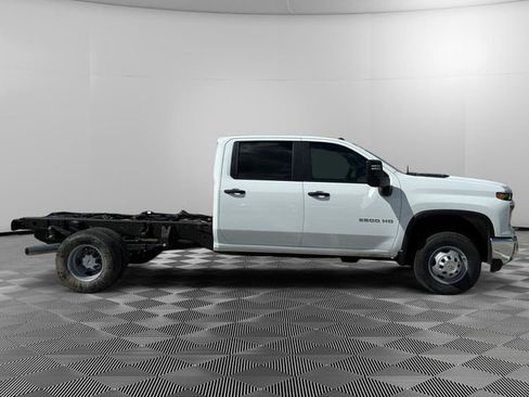 New 2026 Chevrolet Silverado 3500 W/T w/ WT Convenience Package AWD/4WD image 6