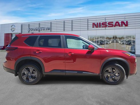 New 2026 Nissan Rogue SV FWD image 4