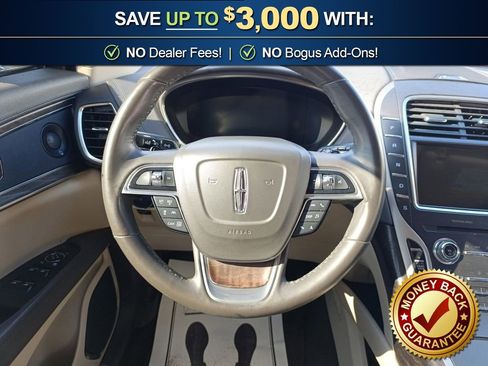 Used 2020 Lincoln Nautilus Reserve image 18
