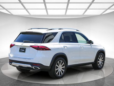 Certified 2024 Mercedes-Benz GLE 350 4MATIC image 4