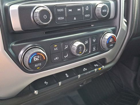 Certified 2017 GMC Sierra 1500 SLE w/ SLE Convenience Package AWD/4WD image 15