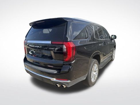 Used 2025 GMC Yukon Denali AWD/4WD image 7