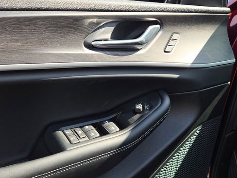 New 2025 Jeep Grand Cherokee Limited w/ MOPAR Finishing Package image 23