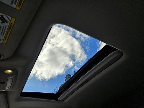 Certified 2024 INFINITI QX80 Luxe image 8