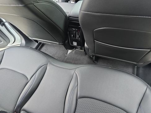 New 2026 Jeep Compass Latitude image 12