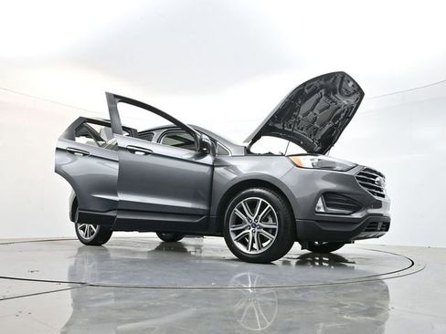 Used 2022 Ford Edge Titanium AWD/4WD image 35