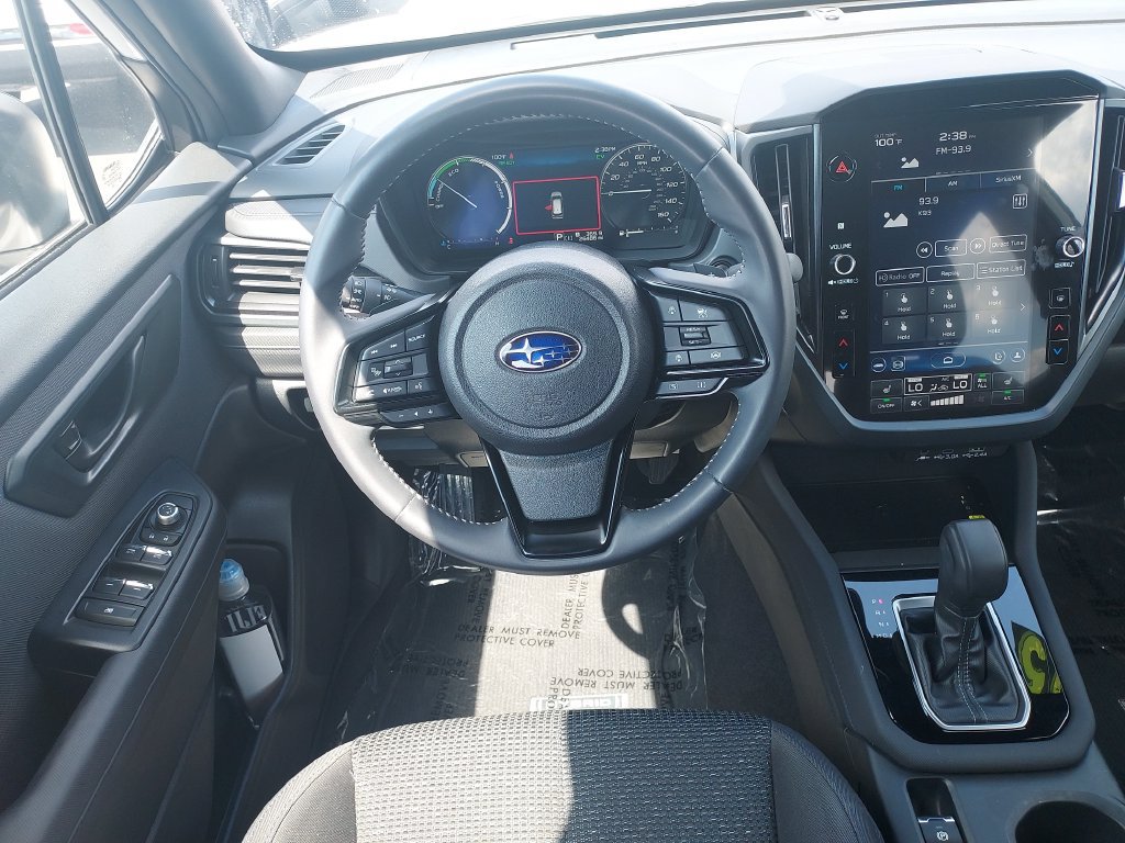 Used 2025 Subaru Forester Premium AWD/4WD image 18