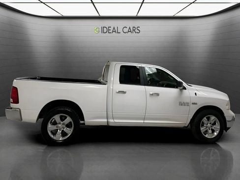 Used 2017 RAM 1500 Big Horn RWD image 4