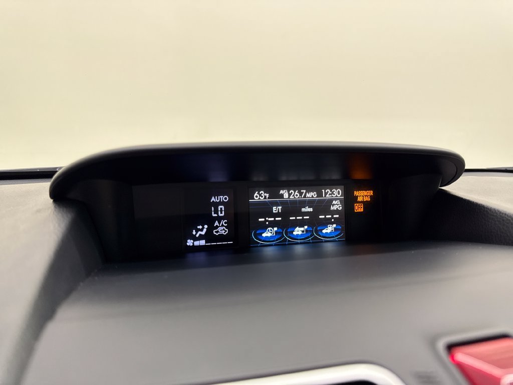 Used 2015 Subaru Crosstrek Touring w/ Popular Package #2 AWD/4WD image 19