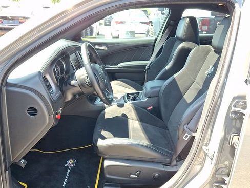 Used 2023 Dodge Charger Scat Pack image 9