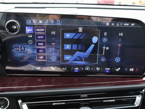 New 2026 Chevrolet Traverse Z71 image 14