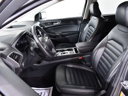 Used 2022 Ford Edge SEL w/ Convenience Package image 6