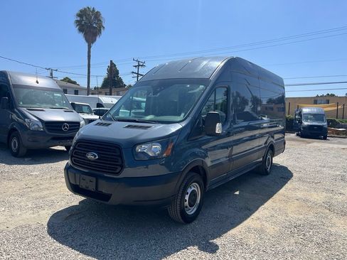 Used 2019 Ford Transit 250 148 High Roof Extended RWD image 1