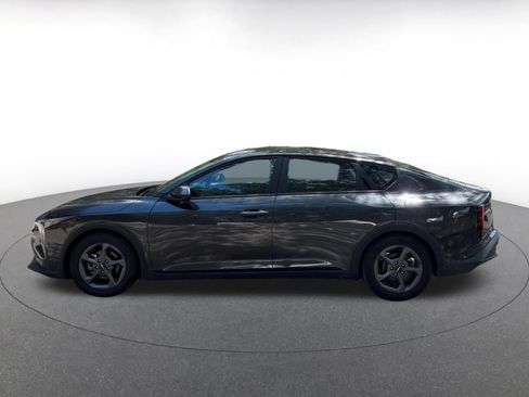 Used 2025 Kia K4 FWD image 3