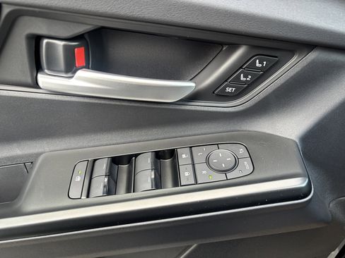 New 2026 Subaru Uncharted AWD image 23