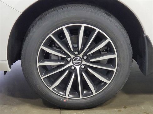 New 2026 Acura RDX SH-AWD w/ Advance Package image 9