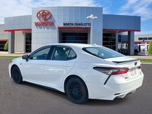 Used 2023 Toyota Camry SE FWD image 6