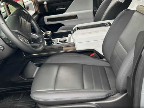 Used 2025 GMC Hummer EV 3X AWD/4WD image 2