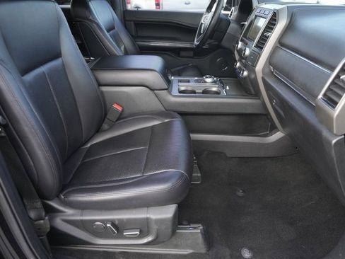 Used 2019 Ford Expedition XLT w/ Equipment Group 202A image 20
